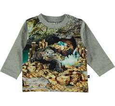 Enovan T-shirts & Tops